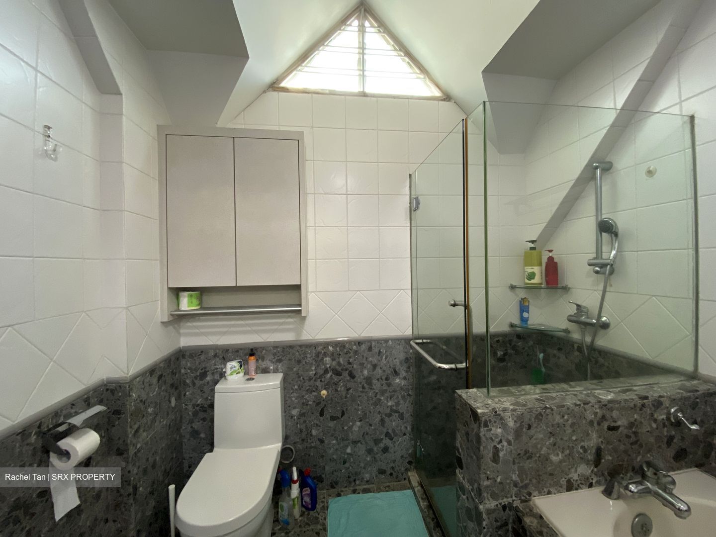 Woodgrove Condominium (D25), Condominium #376274721